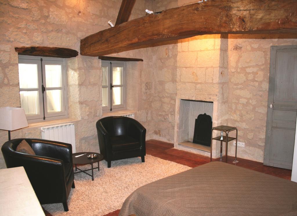 Gite Chateau De Chaintres Dampierre-sur-Loire Zimmer foto
