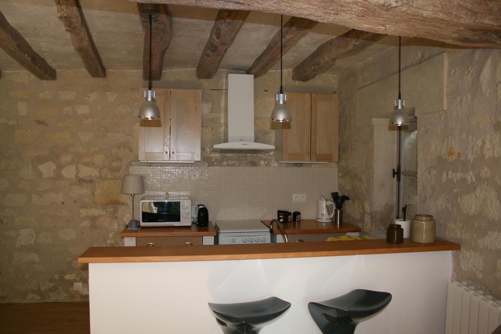 Gite Chateau De Chaintres Dampierre-sur-Loire Zimmer foto